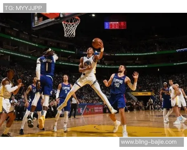 莫布里精彩表现助球队逆转胜利12投6中贡献15分5板4助4帽 莫布里精彩表现助球队逆转胜利12投6中贡献15分5板4助4帽